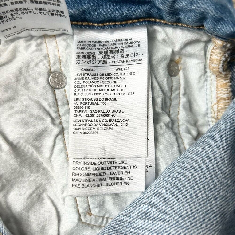 Levi’s 501 Premium Original Cropped Patched Jeans Medium Wash High Rise Size 28 - Picture 9 of 10